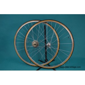 Vintage Wheelset Shimano Dura ace EX 7200 6 speed mavic clement tubular